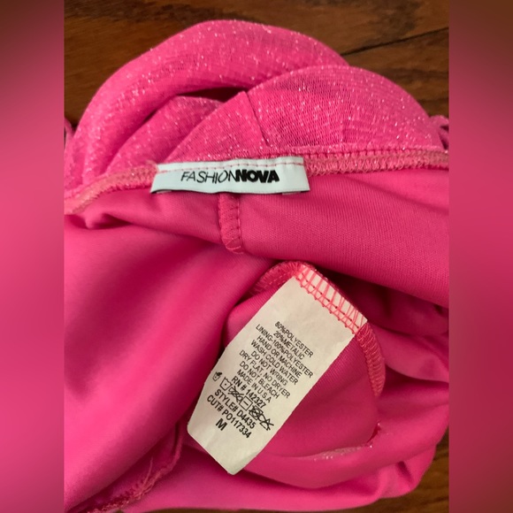Fashion Nova Pink Mini Dress Size M - Picture 3 of 3